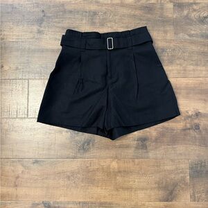 Club Monaco Darcee Belted Black Shorts Size 2